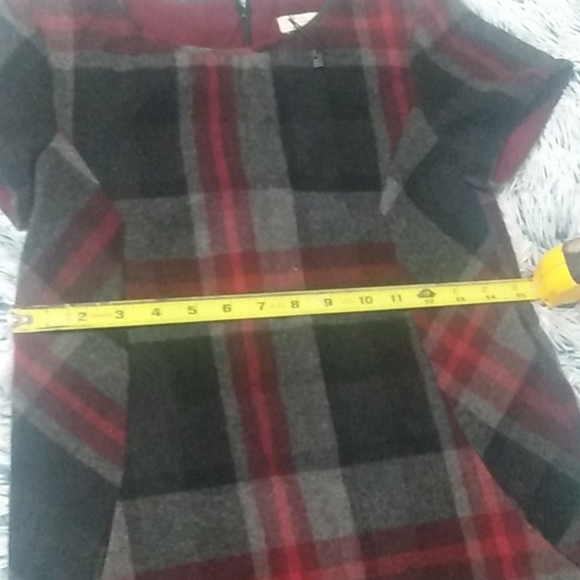 Dress - Picture 6 of 6